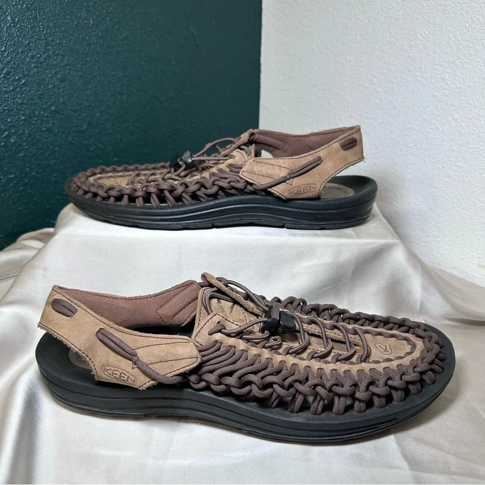 KEEN Men's Fisher Man Sandal. Size 11 - Picture 5 of 9